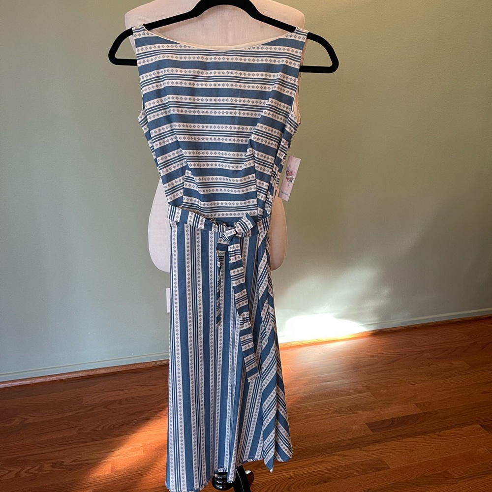 Monique Dress by heart to haute NWT Small
